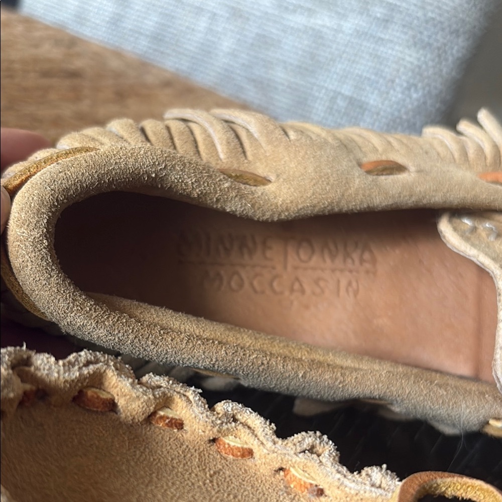 Women’s Minnetonka Fringed Mocassins - Picture 3 of 8